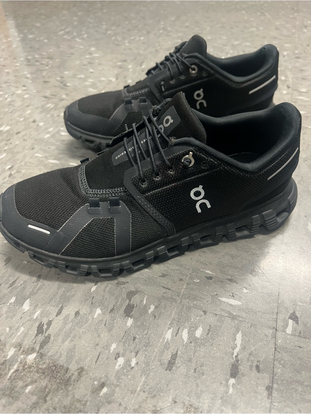 On Running Athletic Cloud-Inspired Trainers in Black
